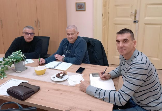 O.-Andricin,-M.-Gagrcin-i-M.-Aleksic Домаћини –Огњен Андринчин (градски већник), Милош Алексић (Одељење друштвених делатности) и Милан Гагрчин (ССГС)