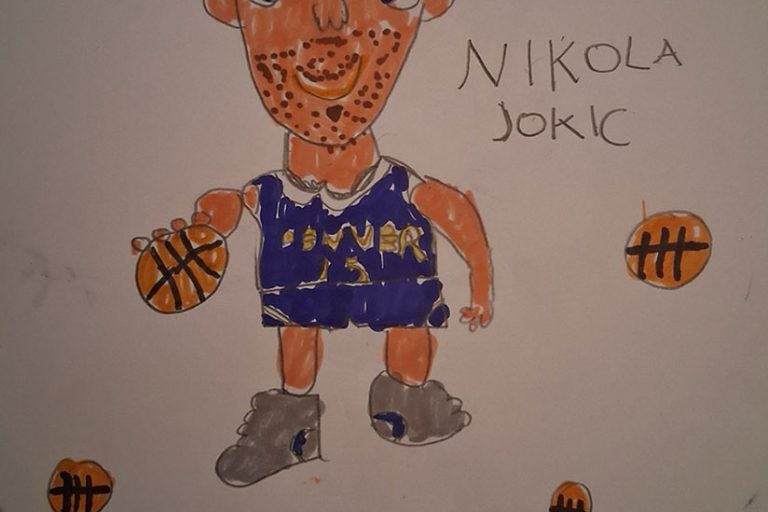Карикатура 251: Никола Јокић Аутор: Доротеа Дервениотаки, 8 година Српска допунска школа, Грчка Ментор: Љубица Покрајац