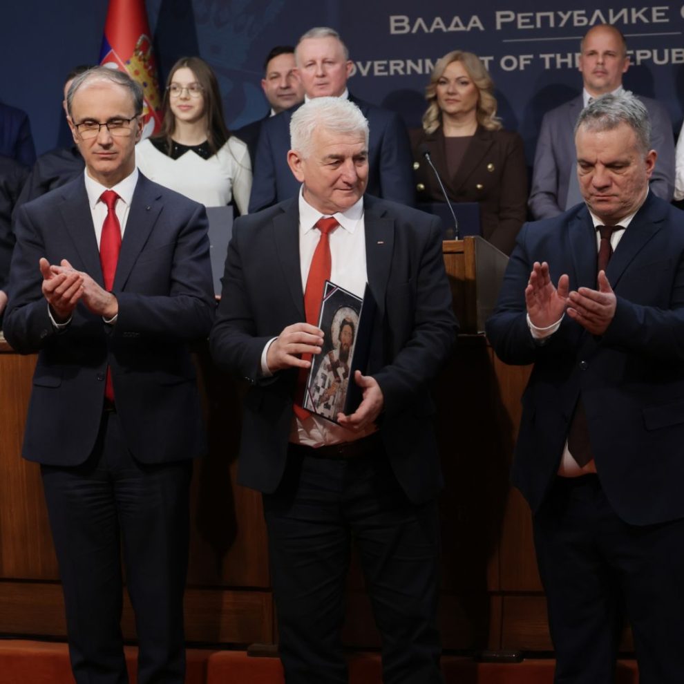 Премијер Ђуро Мацут, Љубиша Стевановић и министар Дејан Вук Станковић